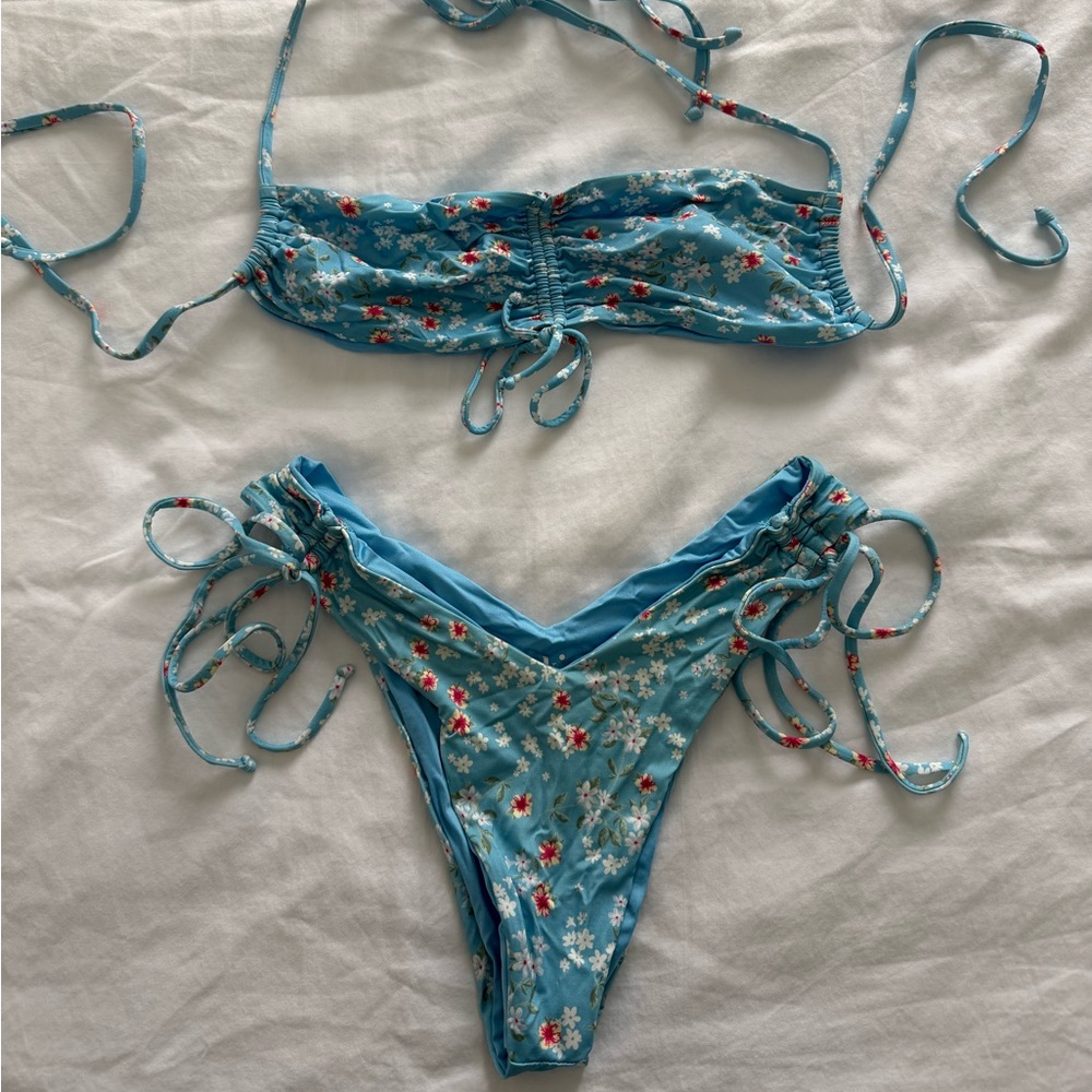 Frankie’s Bikini